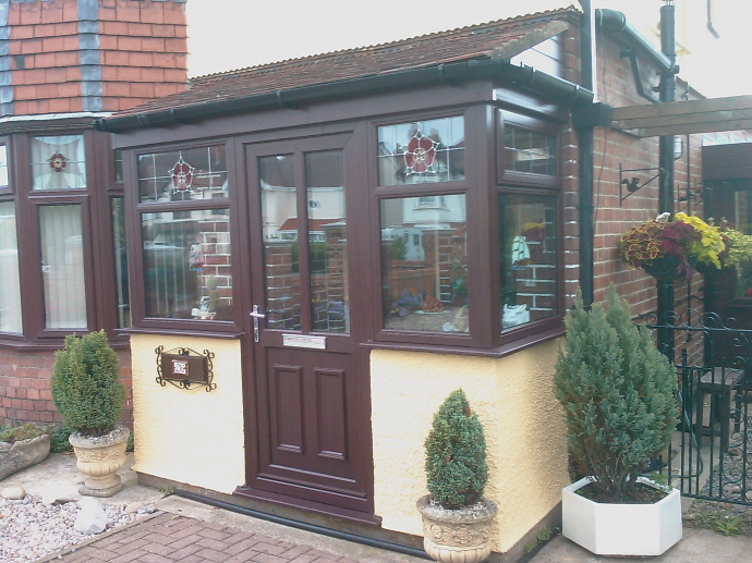 Williams, Longlevens